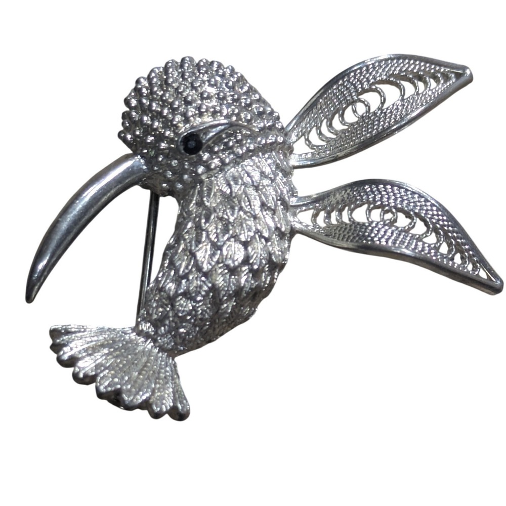 Ornate Silver Hummingbird Brooch – Exquisite Filigree Wings & Textured Detail - Picture 2 of 6
